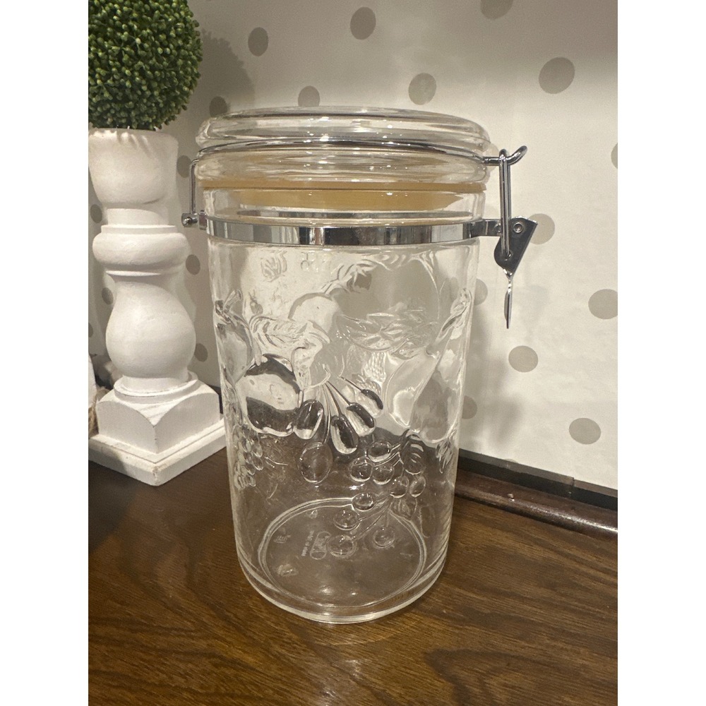 VTG Felli Acrylic Canister Embossed Fruit Grapes Strawberries Locking Lid 9 Inch